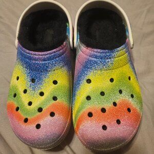 Crocs Classic Lined Clog, rainbow, size 5